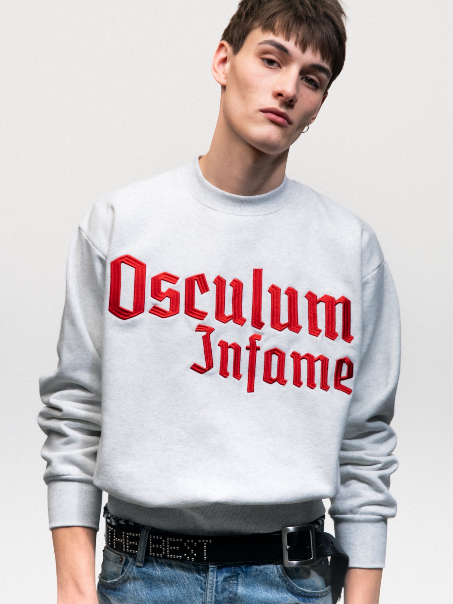6669 embroidered sweat